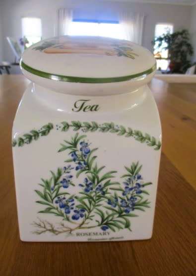 Ultra rare!  Large Wiesenthal Porzellan, Germany lidded tea caddy - Herb garden no. 46418