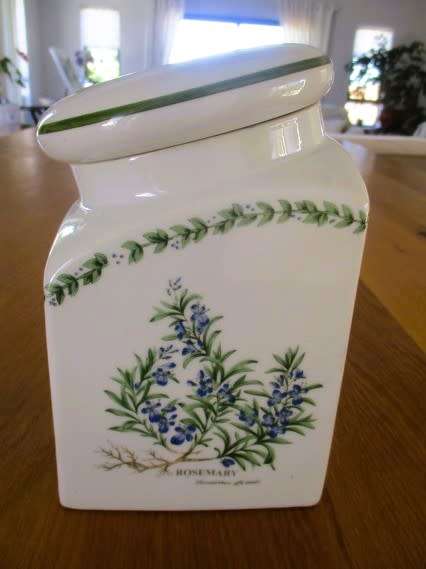 Ultra rare!  Large Wiesenthal Porzellan, Germany lidded tea caddy - Herb garden no. 46418