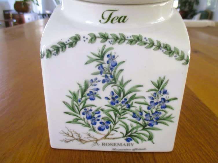 Ultra rare!  Large Wiesenthal Porzellan, Germany lidded tea caddy - Herb garden no. 46418