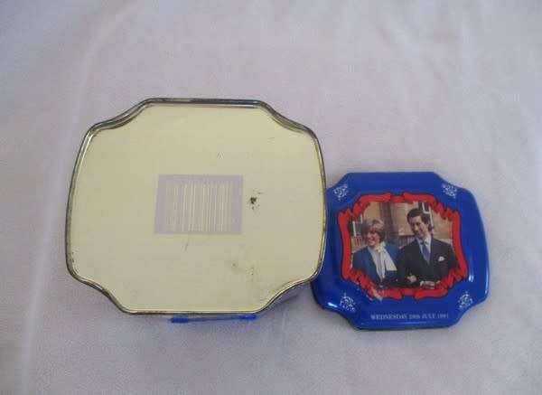 Vintage 1981 London Tea co. tin - wedding of Prince Charles and Princess Diana