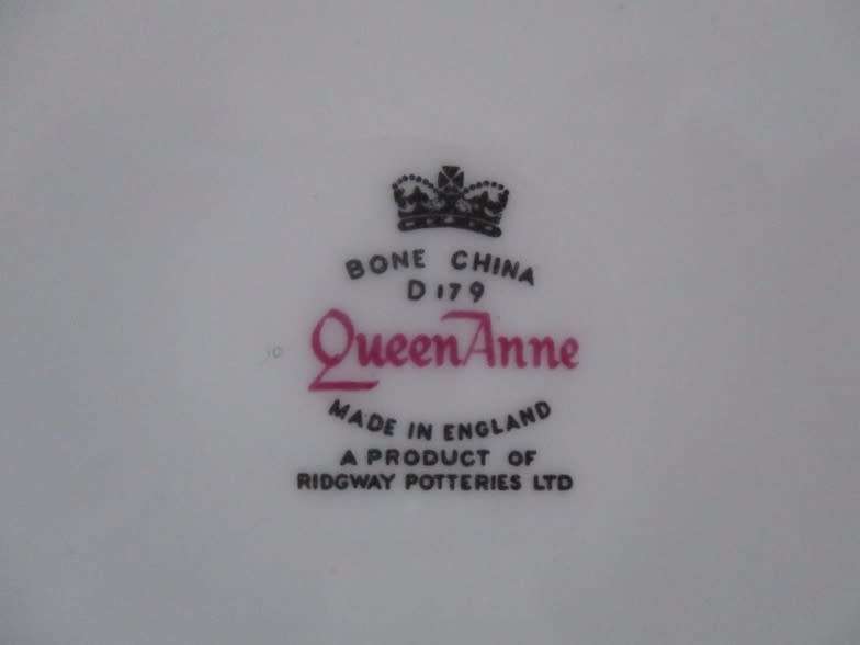 Lovely Queen Anne bone china cake server/plate