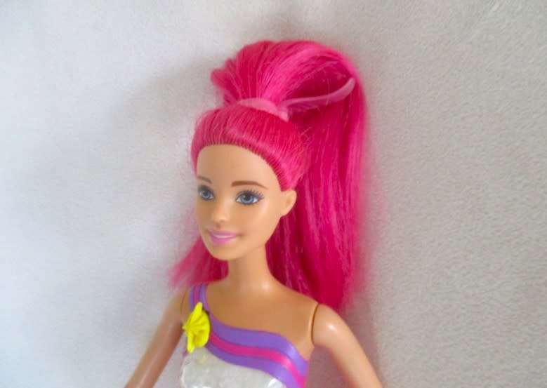 Mattel Barbie doll with lights and pretty pink hair - working