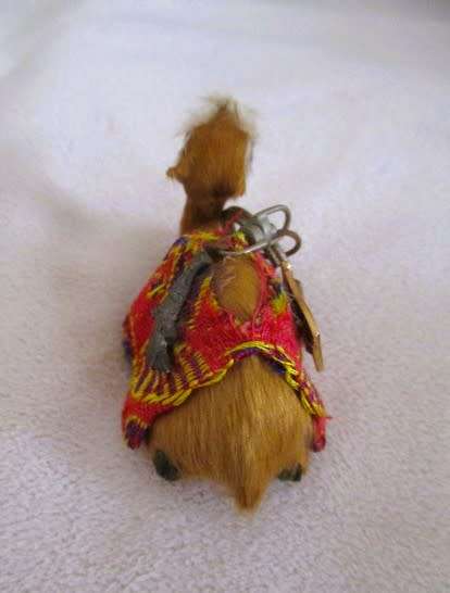 Just a cute furry camel keyring to add to your order