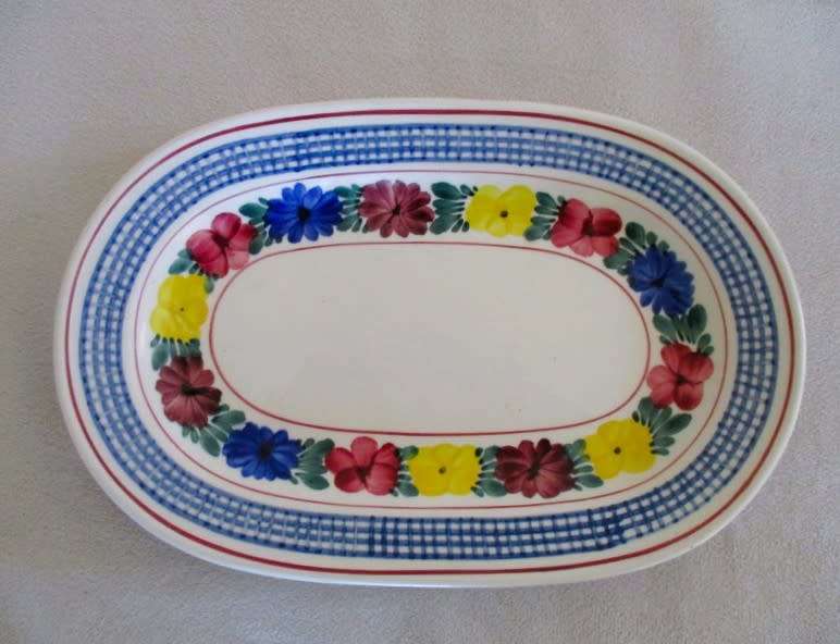 Two vintage Villeroy & Boch sandwich platters - Goslar pattern
