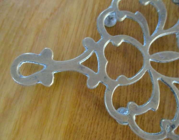 Vintage/antique solid brass trivet/pot stand - Georgian?