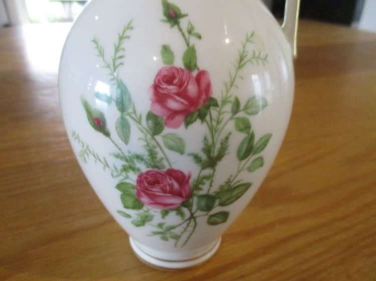 nice-sized vintage Royal Porzellan, Bavaria, Germany jug vase with pink roses - "handarbeit"