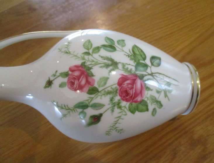 nice-sized vintage Royal Porzellan, Bavaria, Germany jug vase with pink roses - "handarbeit"