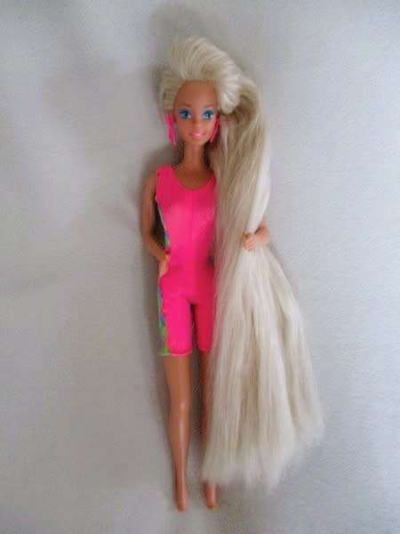 Longest hair ever - vintage 1992 Totally Hair Barbie with knees that bend & original earrings
