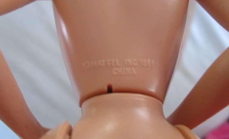 Longest hair ever - vintage 1992 Totally Hair Barbie with knees that bend & original earrings