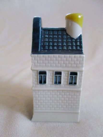 Blue Delfts KLM BOLS miniature house no 40 - "de Rode Hoed" - still sealed