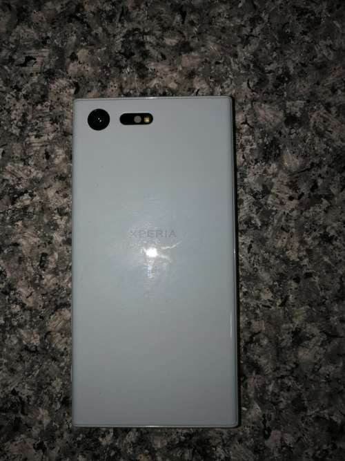 Sony Xperia x compact