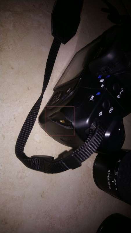 Sony a200 dSLR Camera with two lenses plus extras