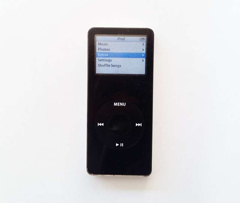iPod Nano |  2GB | Make An Offer!