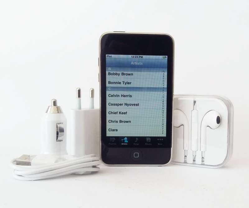 Apple | iPod Touch | 16GB Make an Offer!