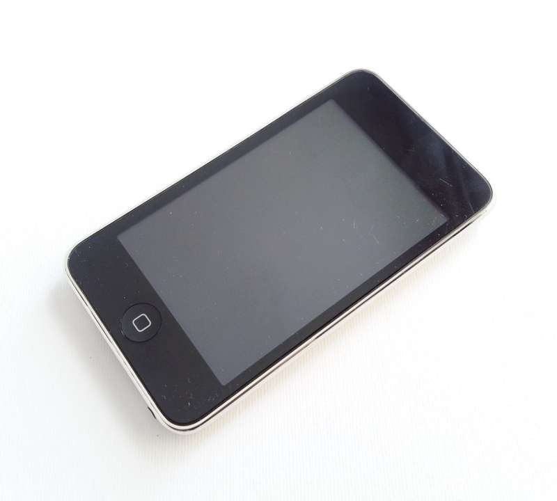 Apple | iPod Touch | 16GB Make an Offer!