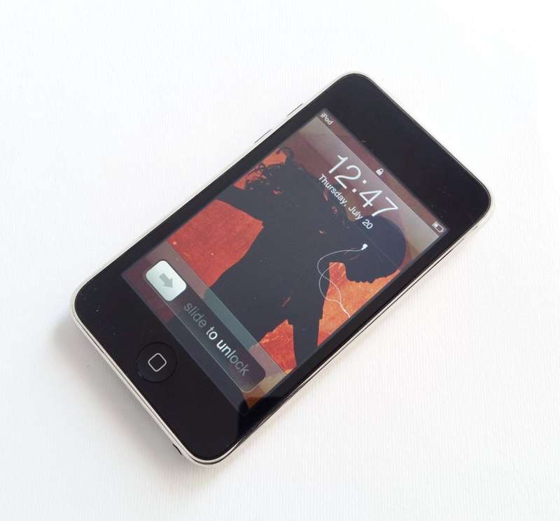 Apple | iPod Touch | 16GB Make an Offer!