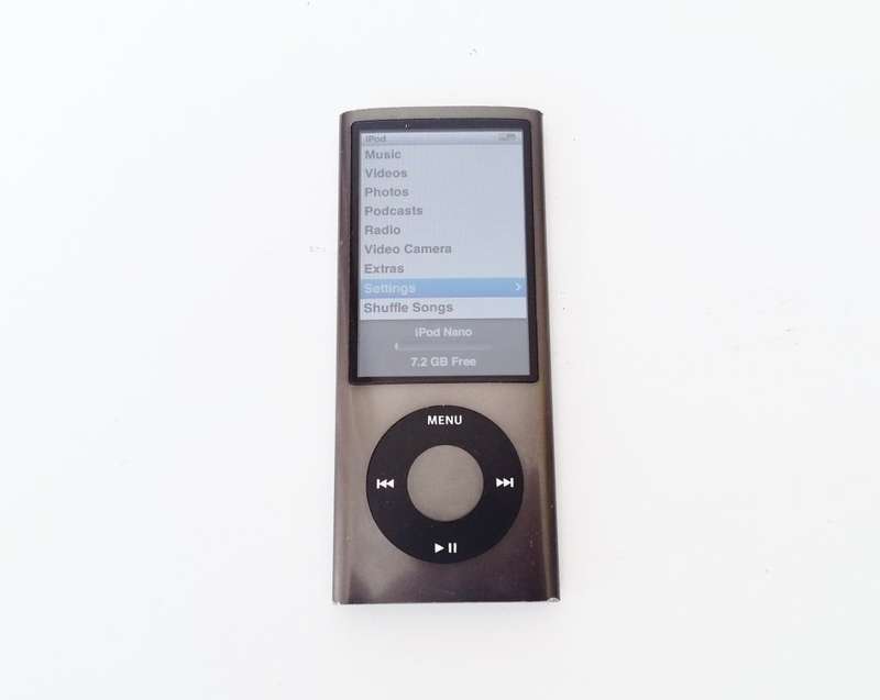 Apple | iPod Nano | 8GB Make an Offer!