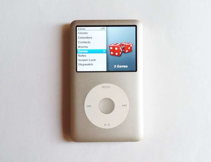 Apple | iPod Classic | 80GB Make an Offer!