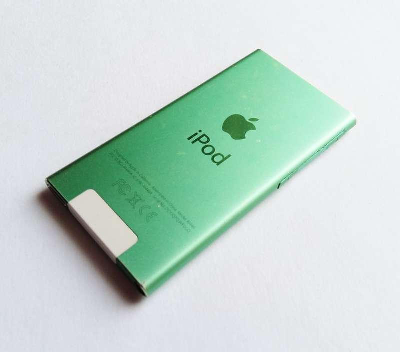 Apple | iPod Nano | 16GB Make an Offer!