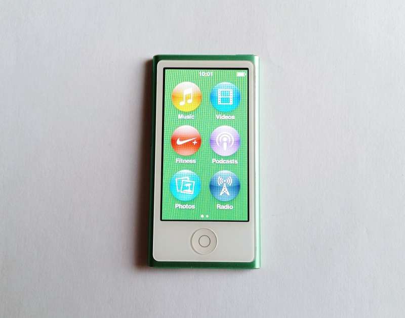 Apple | iPod Nano | 16GB Make an Offer!