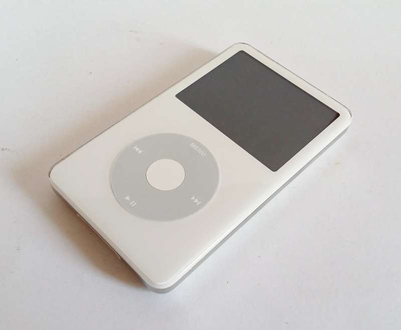Apple | iPod Classic | 30GB Make an Offer!