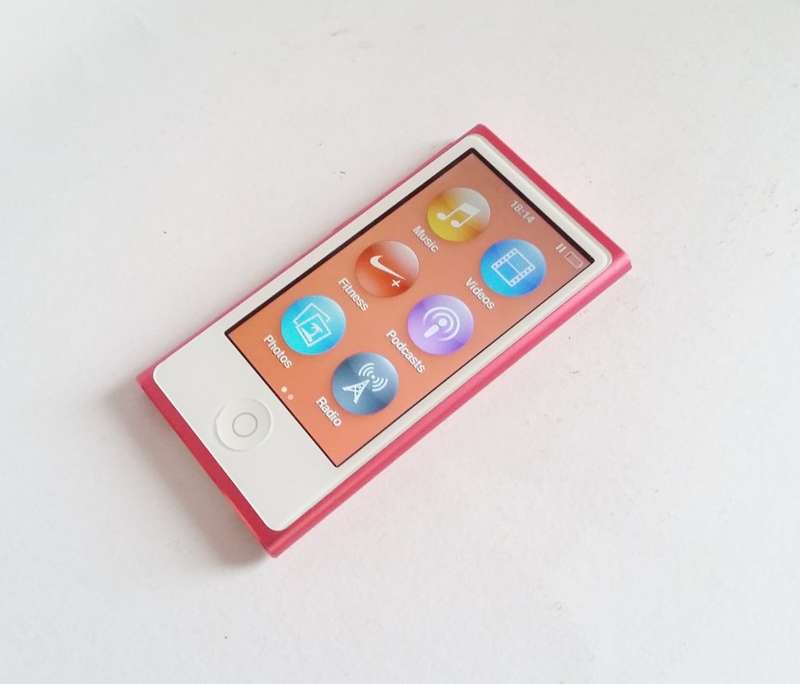 Apple | iPod Nano | 16GB Make an Offer!