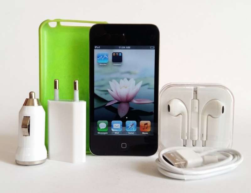 Apple iPod Touch |  16GB | Make An Offer!