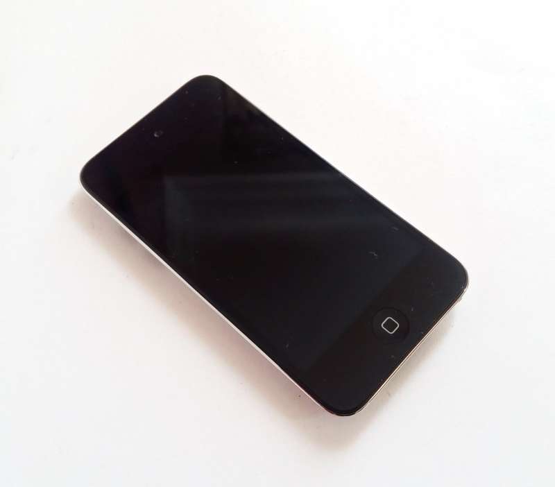Apple iPod Touch |  16GB | Make An Offer!