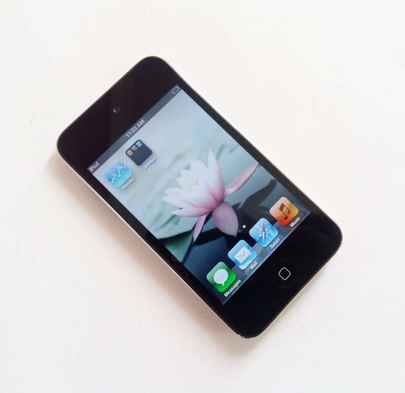 Apple iPod Touch |  16GB | Make An Offer!