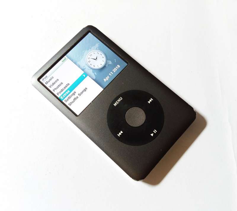 Apple | iPod Classic | 160GB | Make an Offer!