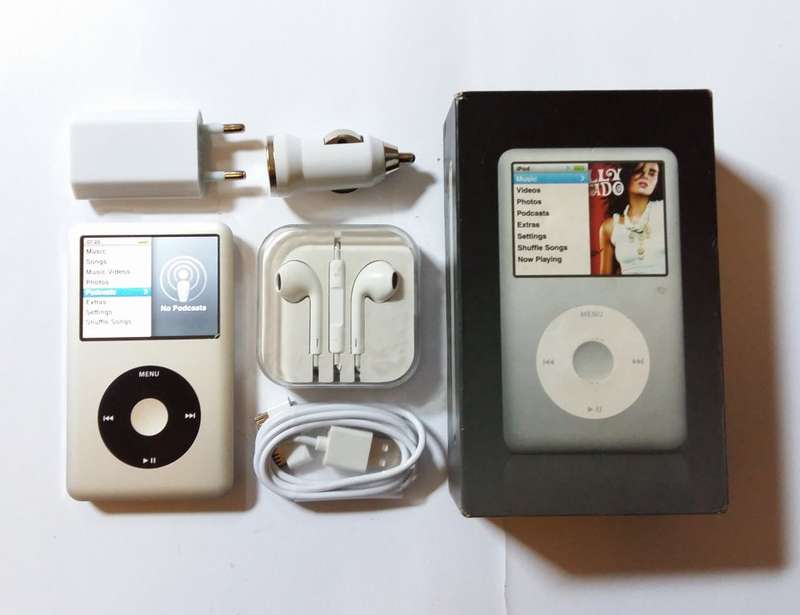Apple | iPod Classic | 80GB | Make an Offer!