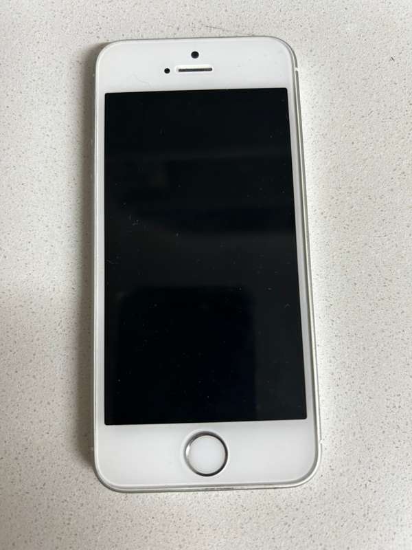 iPhone SE