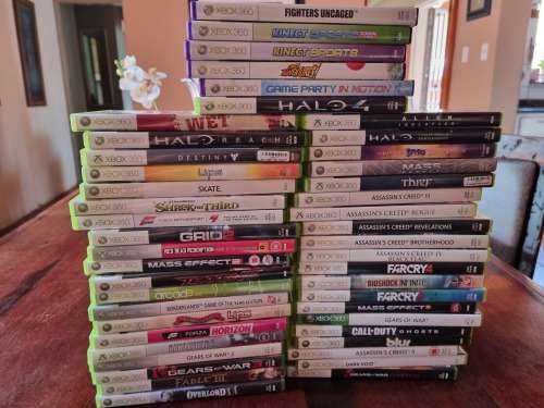 Xbox 360 collection, 46 games and Kinect, with extras