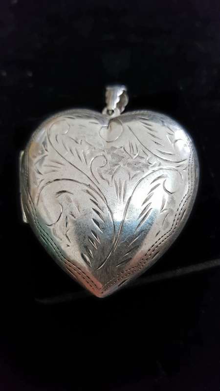 Heart Shape Locket Pendant
