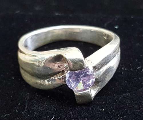 Very Beautiful Sterling Silver  Ladies Ring