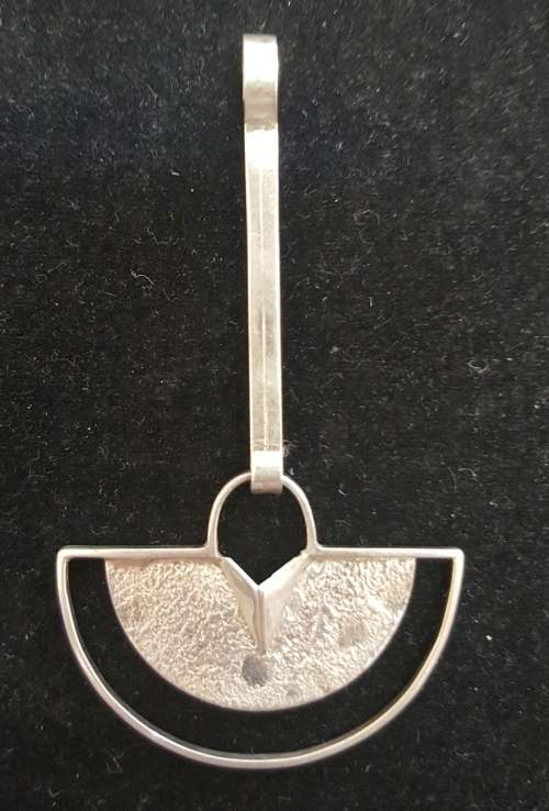 STERLING SILVER PENDANT