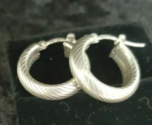 Beautiful   Earings