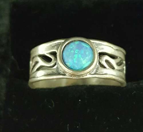 Beautiful  Silver Dress  Ring  set with Opal