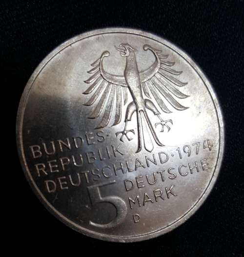 5 DEUTSCHE MARK  SILVER COIN (.625) 1974