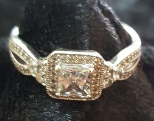 Beautiful  Silver  Dress  Ring