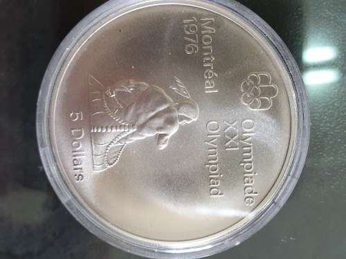 ELIZABETH II CANADA 1974 5 DOLLARS ( 92.5 % ) WEIGHT 25g