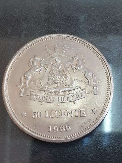 50 LICENTE 1966  ( WEIGHT 28.4  ) 900% SILVER