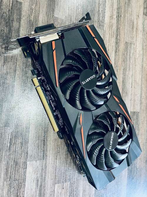 **Radeon RX570 GAMING 4GB**