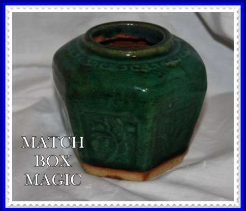 GREEN GINGER JAR VINTAGE