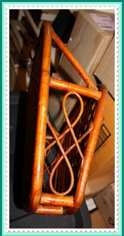 RATAN HANGING MAGAZINE RACK HEIGHT 47CM HOOK TO BASE