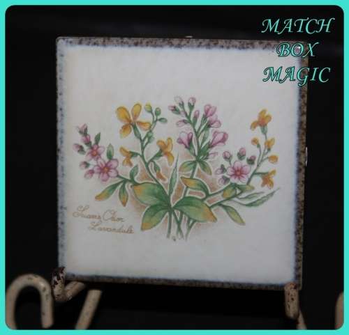 SMALL TILE OF  LAVANDULE FLOWER