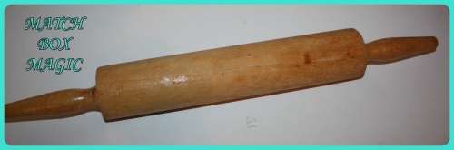 VINTAGE WOODEN ROLLING PIN