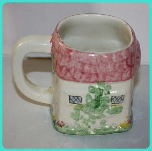 LOVELY SMALL COTTAGE JUG  WITH PINK  ROOF