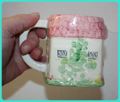 LOVELY SMALL COTTAGE JUG  WITH PINK  ROOF