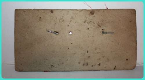 VINTAGE METAL 21 BIRTHDAY KEY ON RED BACK GROUND CAN BE REMOVED